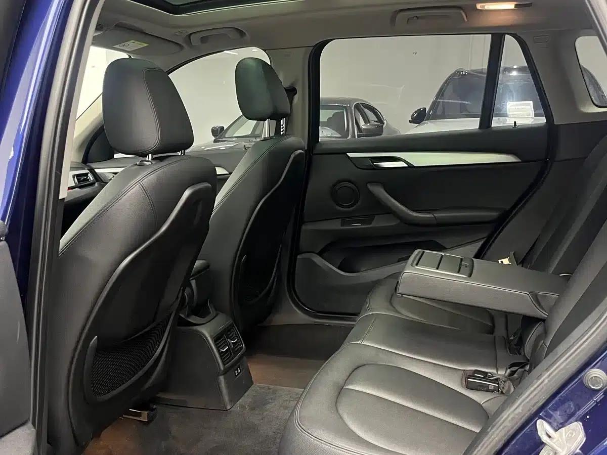 BMW X1 2018 sDrive18Li Fashion Edition — миниатюра 4