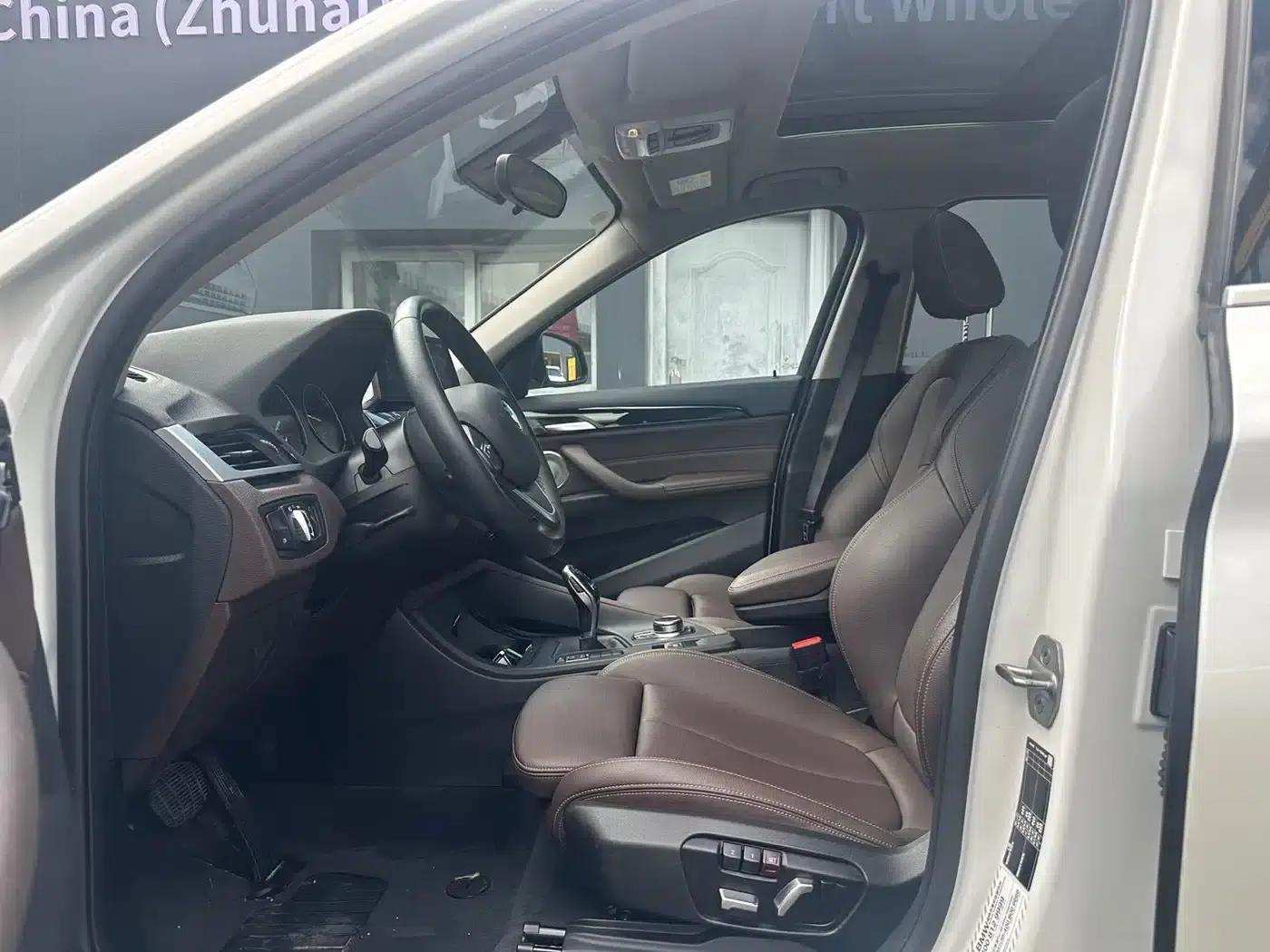 BMW X1 2022 sDrive20Li Fashion Edition — миниатюра 3
