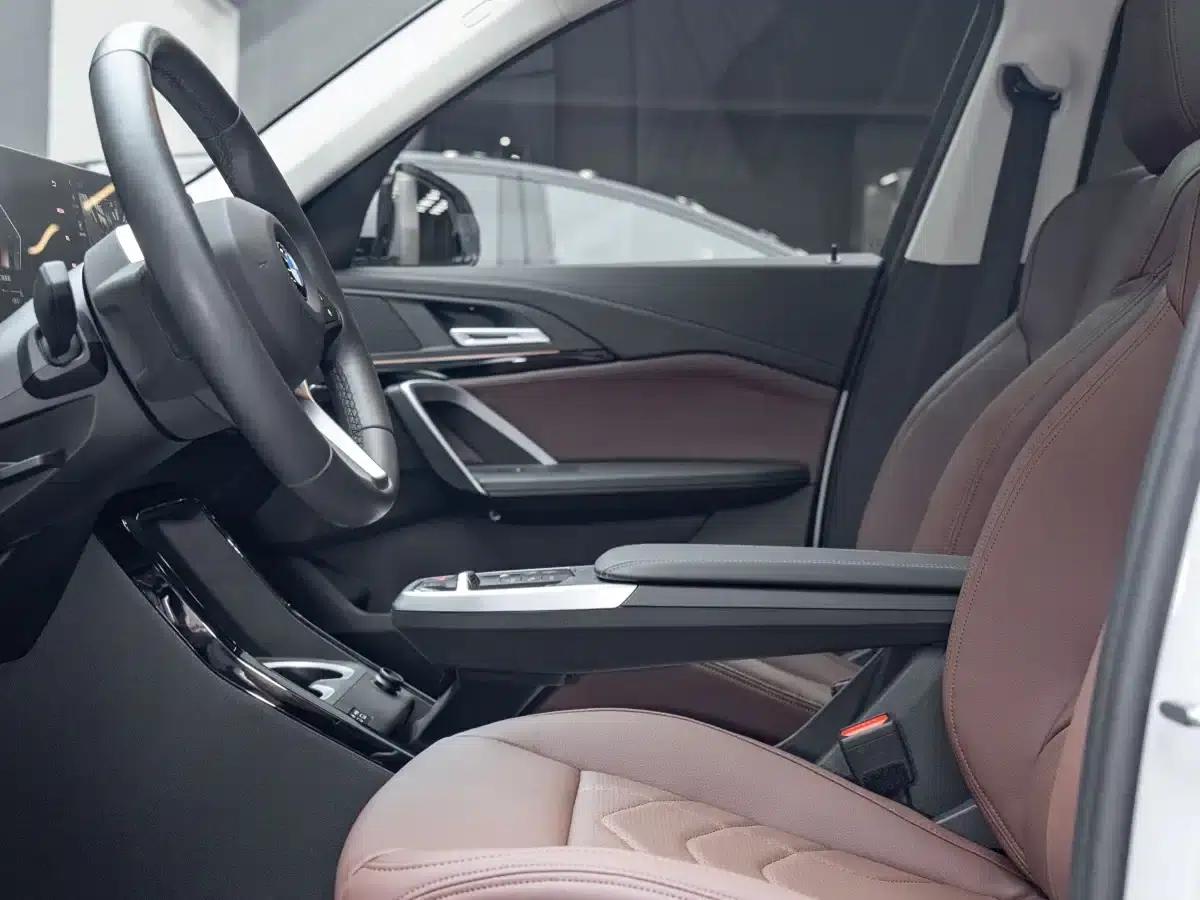 2023 BMW X1 sDrive20Li X Design Package — миниатюра 16
