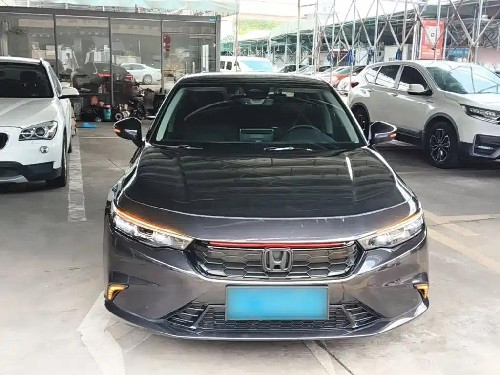 Stylish 2023 240TURBO CVT Deluxe Edition — миниатюра 3