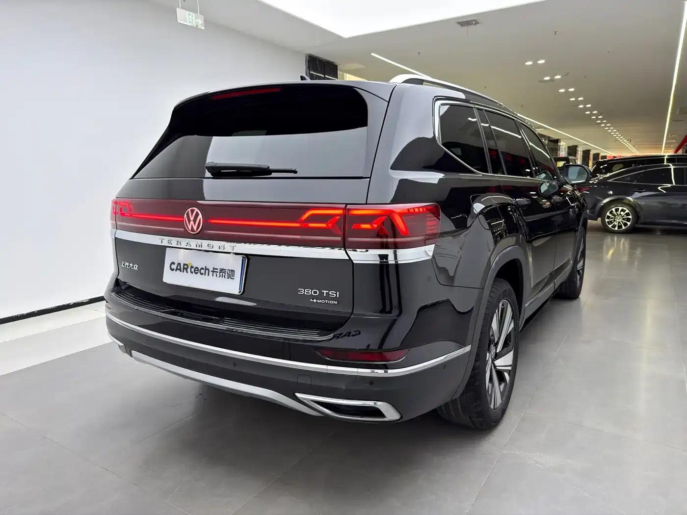2023 Volkswagen Teramont 380TSI 4WD Premium Luxury Edition — миниатюра 3