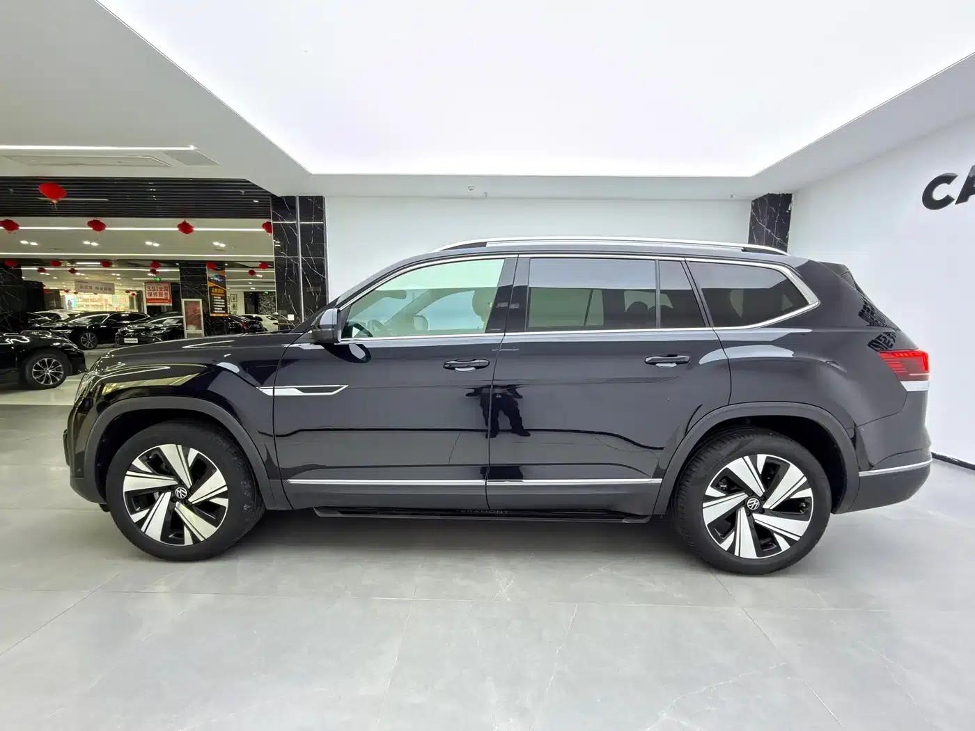 2023 Volkswagen Teramont 380TSI 4WD Premium Luxury Edition — миниатюра 5