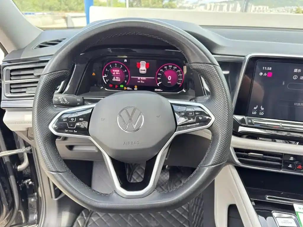 2022 Volkswagen Teramont 380TSI 4WD Premium Luxury Edition — миниатюра 3