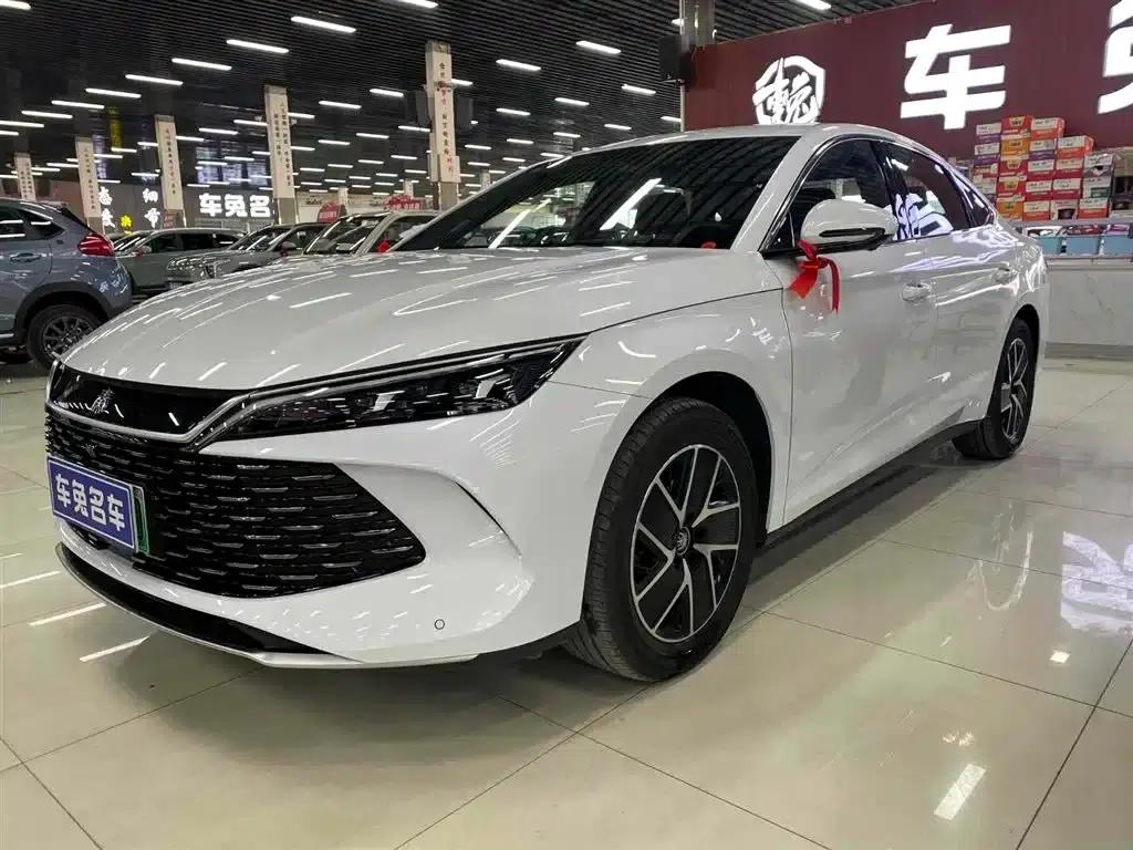 Qin L 2024 DM-i 120KM Super Edition — миниатюра 3