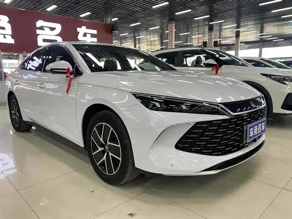 Qin L 2024 DM-i 120KM Super Edition — миниатюра 4