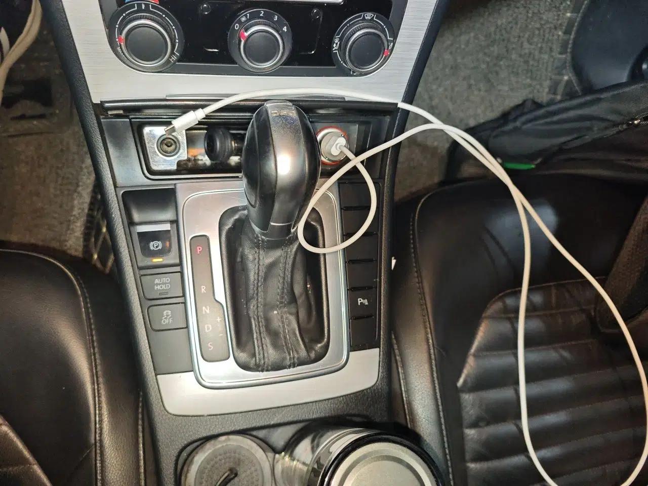 Volkswagen Magotan 2013 1.8TSI Premier Model — миниатюра 14