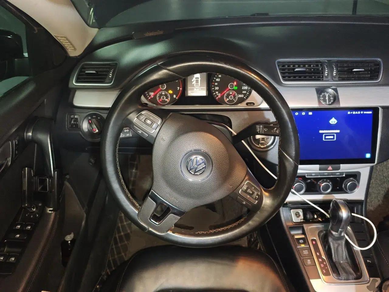 Volkswagen Magotan 2013 1.8TSI Premier Model — миниатюра 10