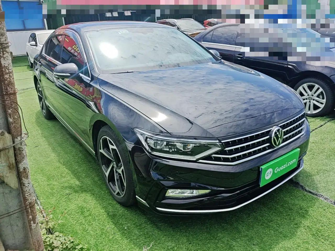 Volkswagen Magotan 2023 2 Million Units Limited Edition 280TSI DSG Leading Version — миниатюра 3
