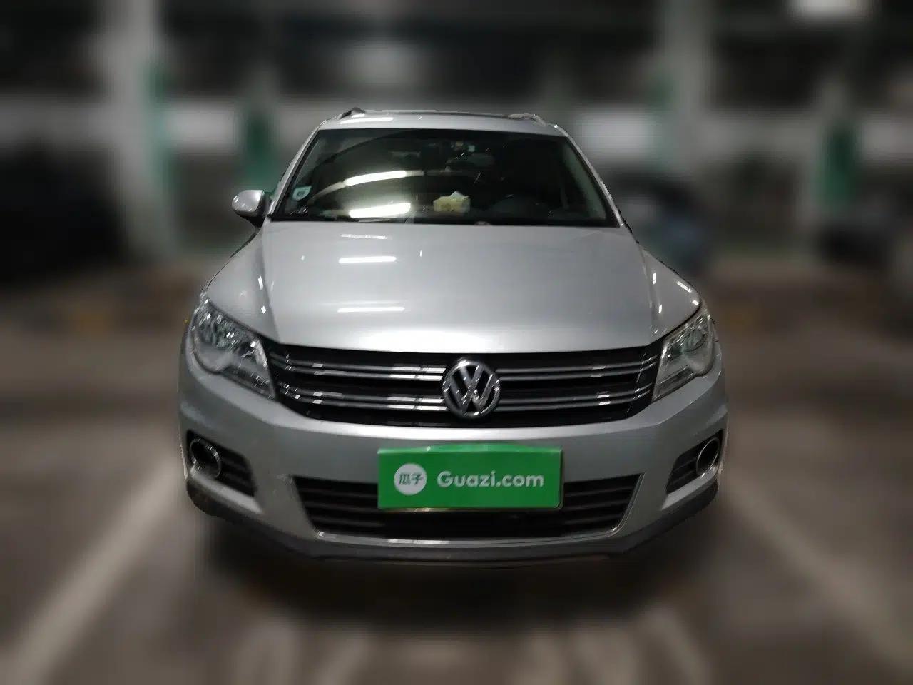 Volkswagen Tiguan 2012 1.8TSI Automatic Two-Wheel Drive Elite Edition — миниатюра 2