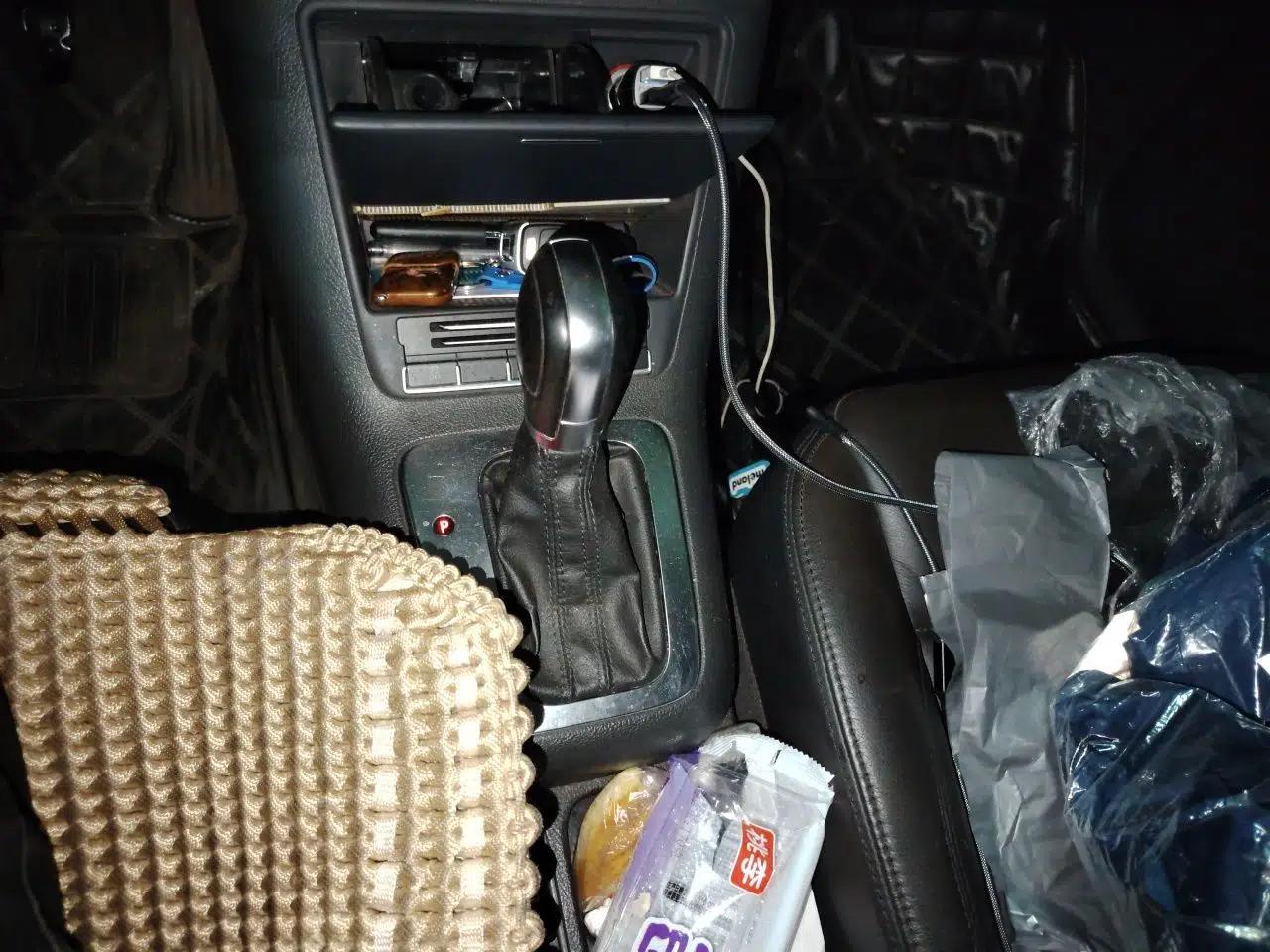 Volkswagen Tiguan 2012 1.8TSI Automatic Two-Wheel Drive Elite Edition — миниатюра 14