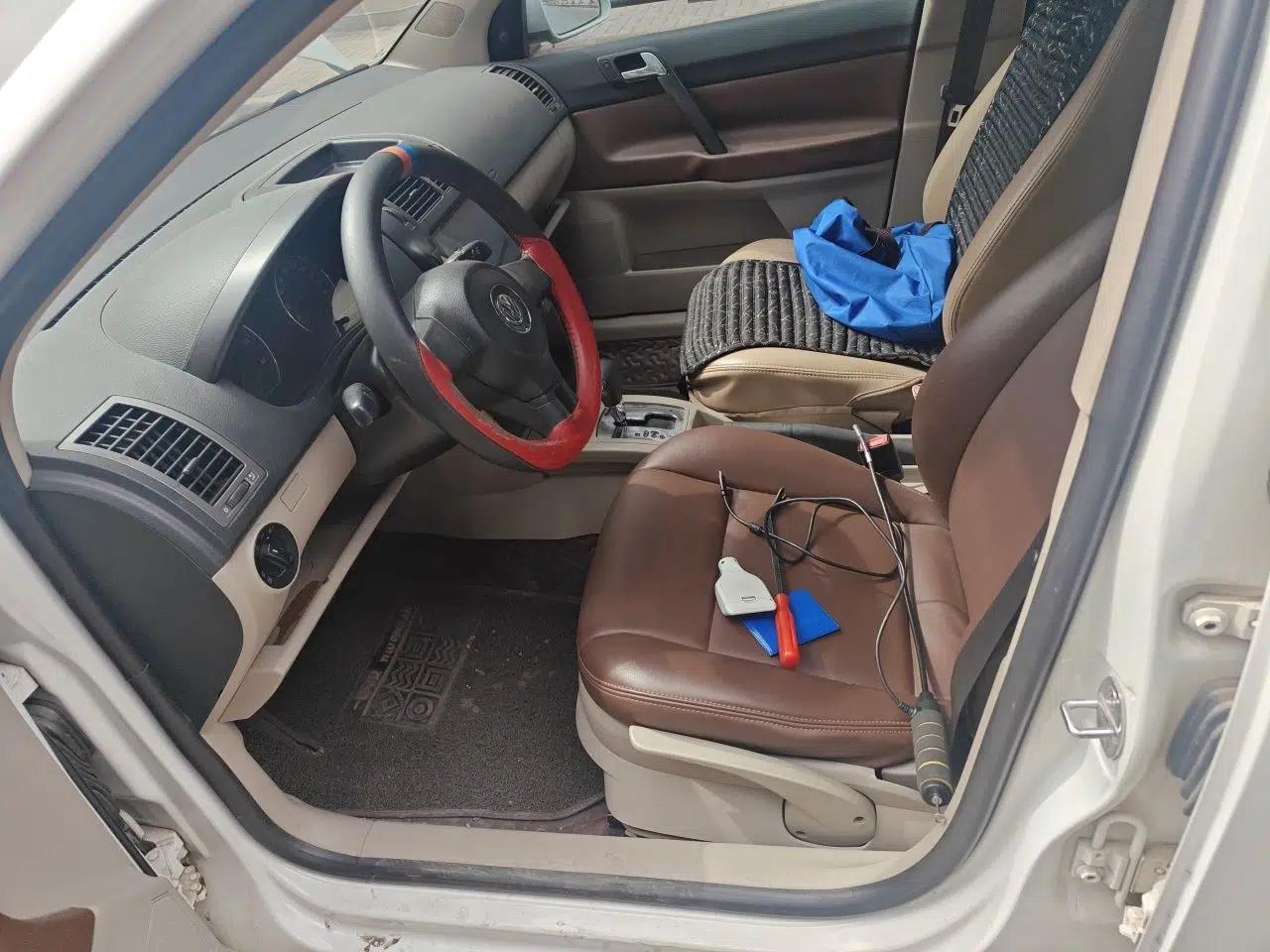 Volkswagen Polo 2011 Jingqu 1.4L Automatic Shishang Edition — миниатюра 15