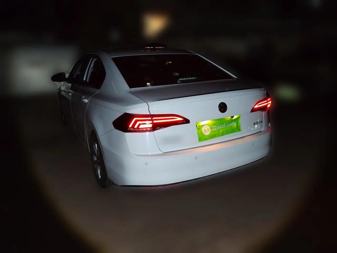 Volkswagen Bora 2021 1.5L Automatic Fashionable Smart Connectivity Version — миниатюра 4