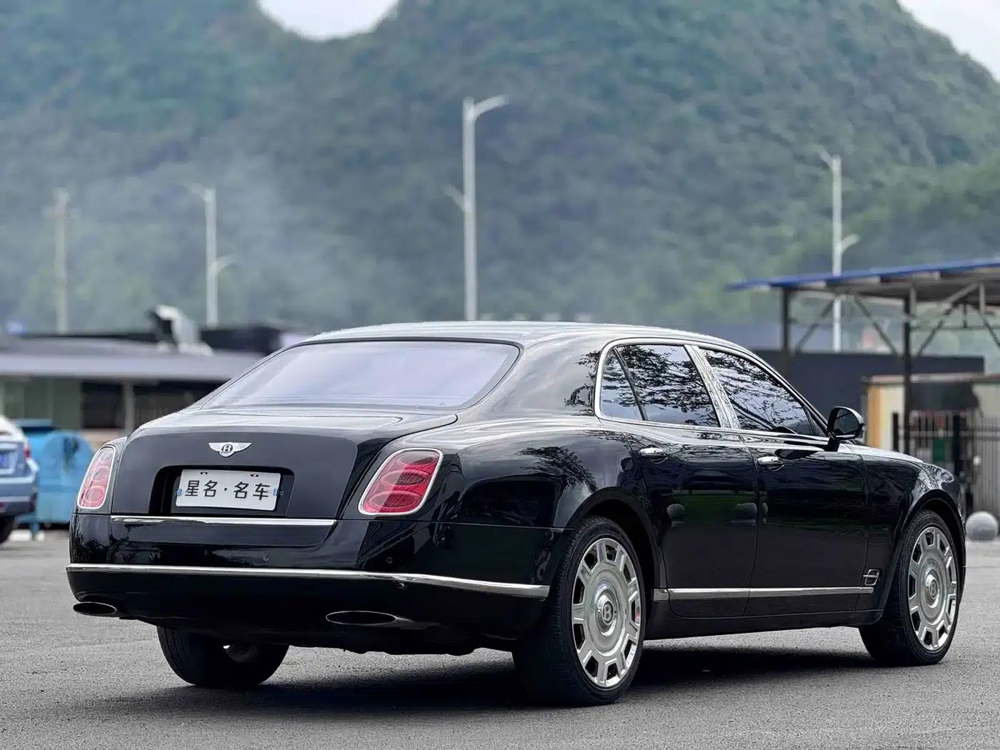 2013 Mulsanne 6.8T Mulliner Special Edition — миниатюра 19