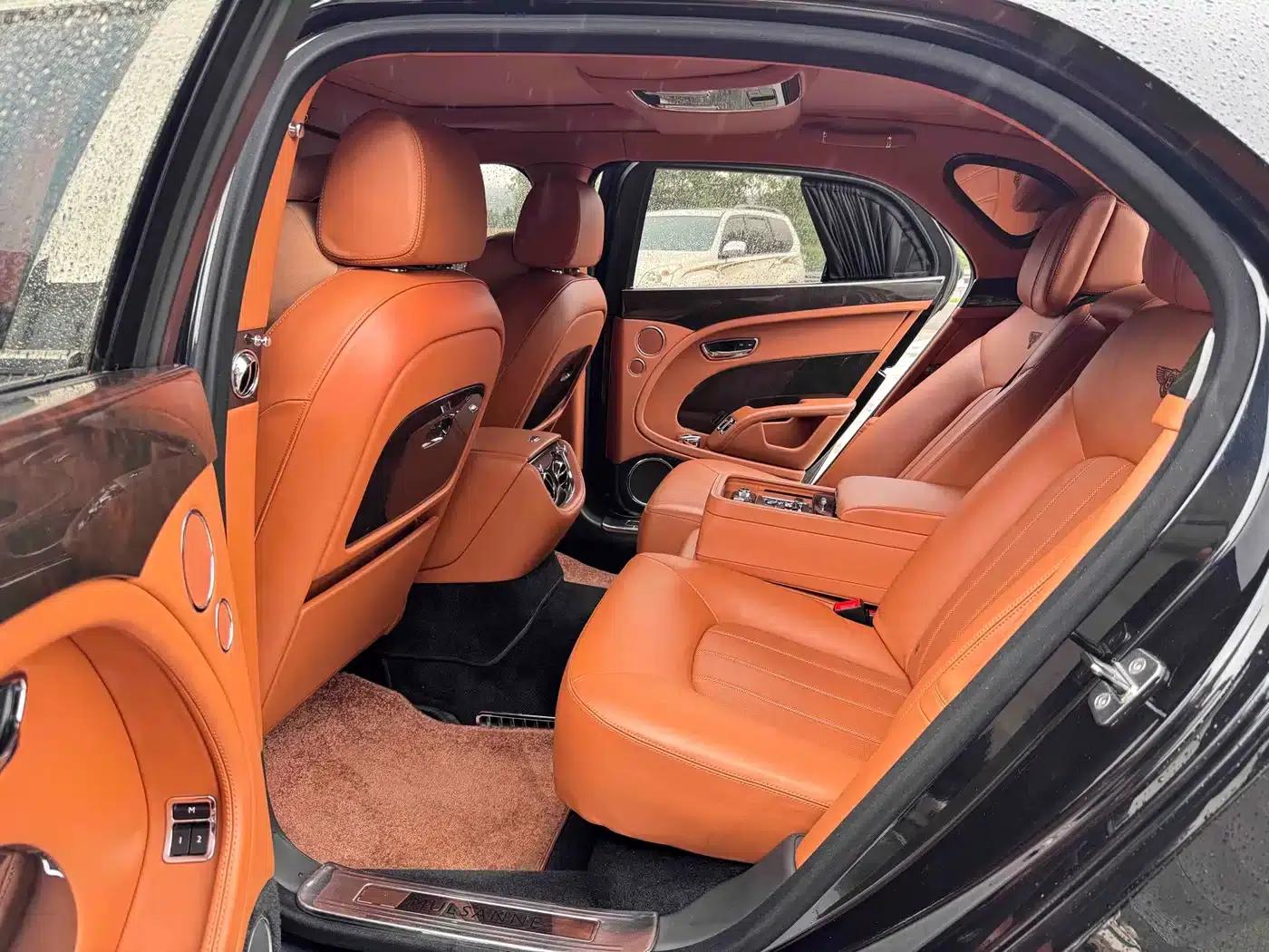 2013 Mulsanne 6.8T Mulliner Special Edition — миниатюра 9