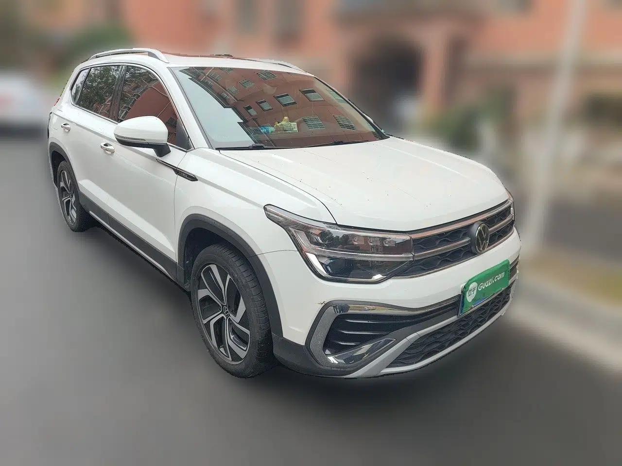 Volkswagen Tharu 2023 300TSI Two-Wheel-Drive Full Moon Edition — миниатюра 3