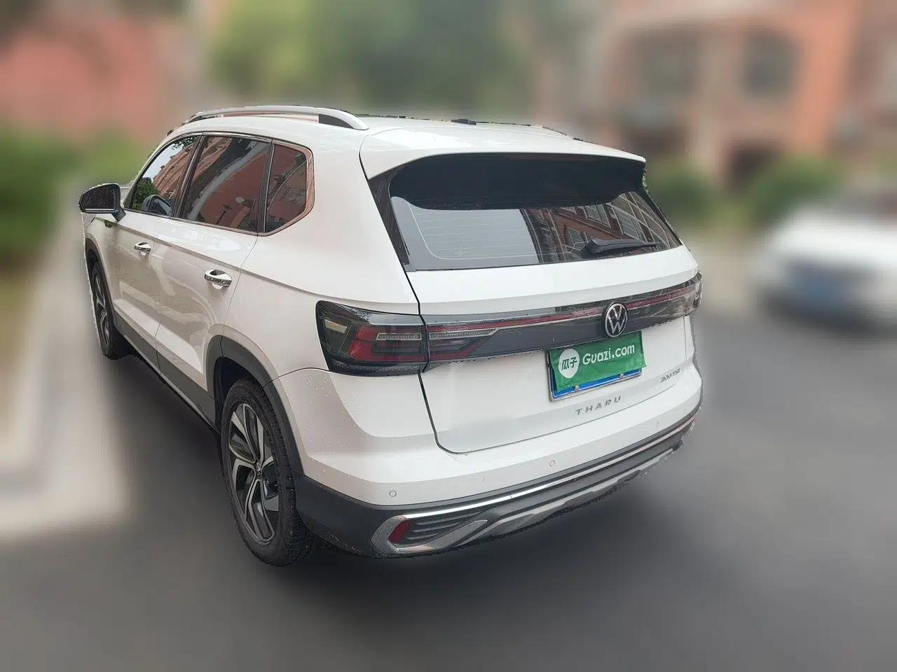 Volkswagen Tharu 2023 300TSI Two-Wheel-Drive Full Moon Edition — миниатюра 4