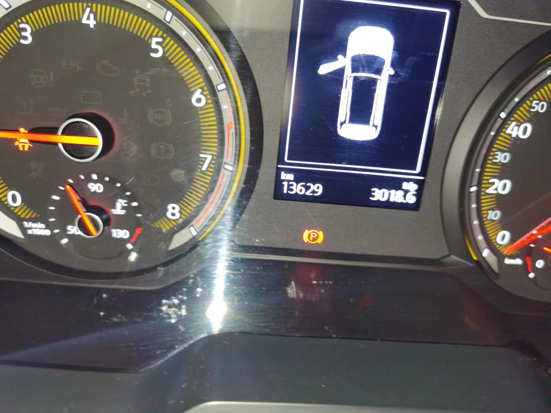 Volkswagen Tharu 2021 280TSI Two-Wheel Drive Trend Edition — миниатюра 12
