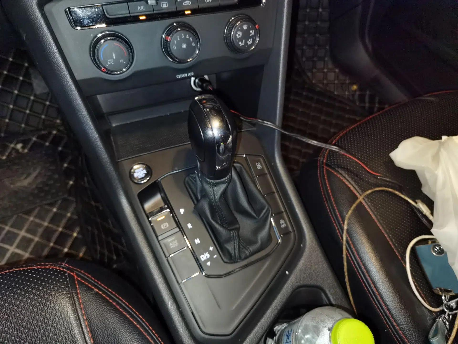 Volkswagen Tharu 2021 280TSI Two-Wheel Drive Trend Edition — миниатюра 14