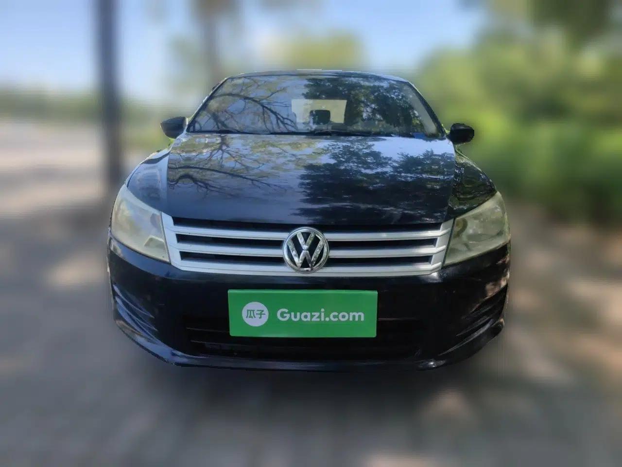 Volkswagen Santana 2013 1.4L Manual Fashion Edition — миниатюра 2
