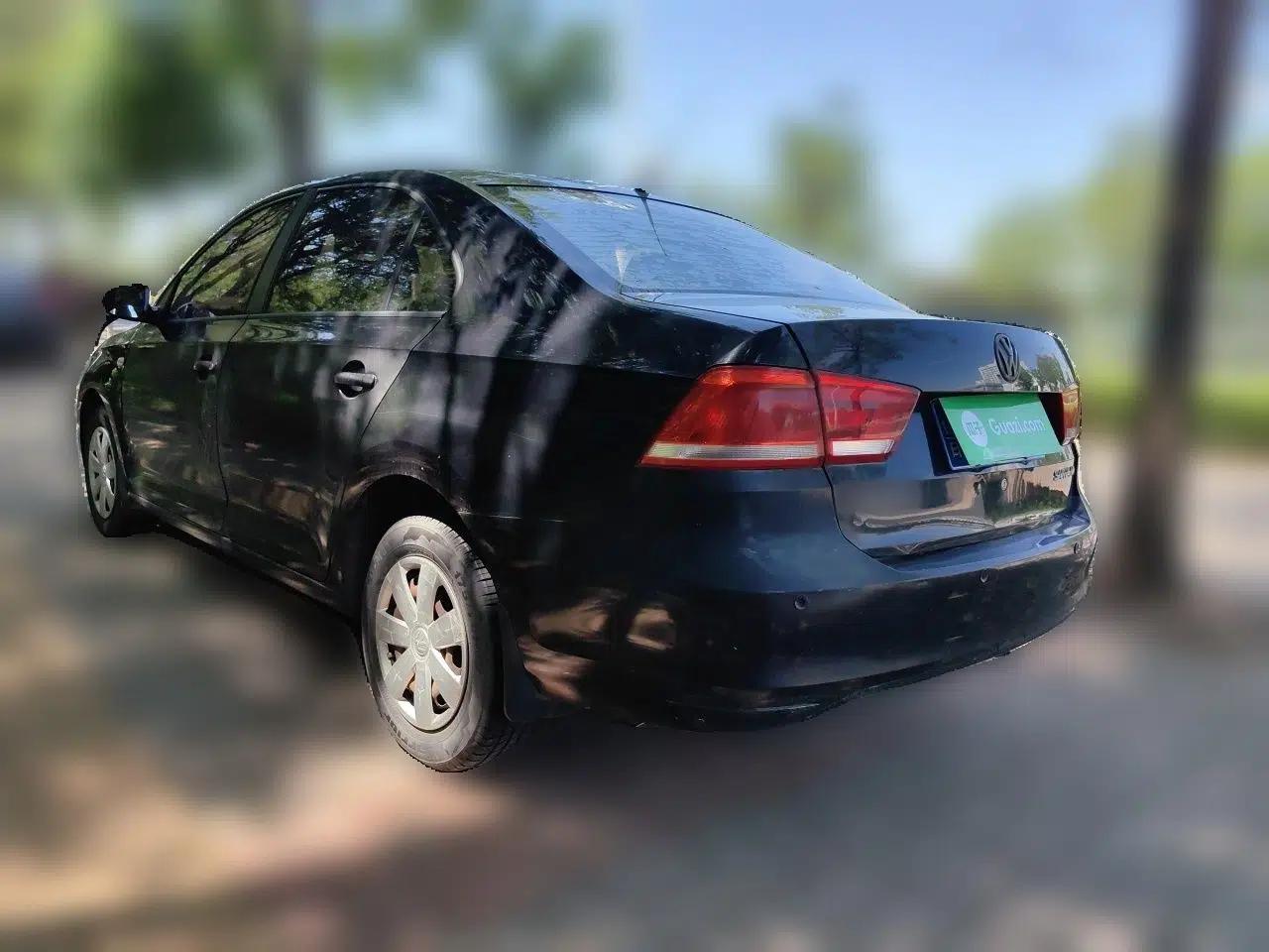 Volkswagen Santana 2013 1.4L Manual Fashion Edition — миниатюра 4