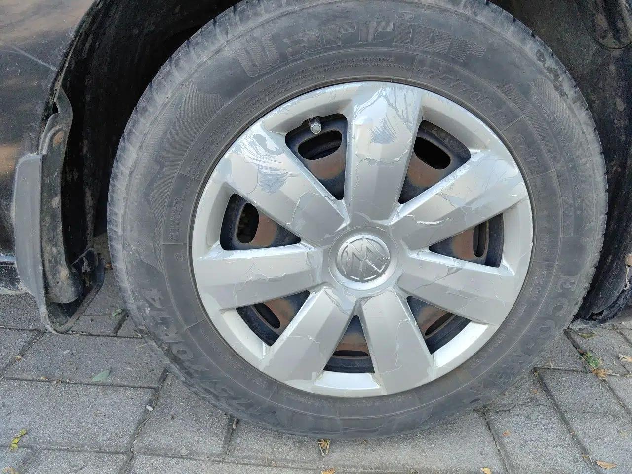 Volkswagen Santana 2013 1.4L Manual Fashion Edition — миниатюра 8
