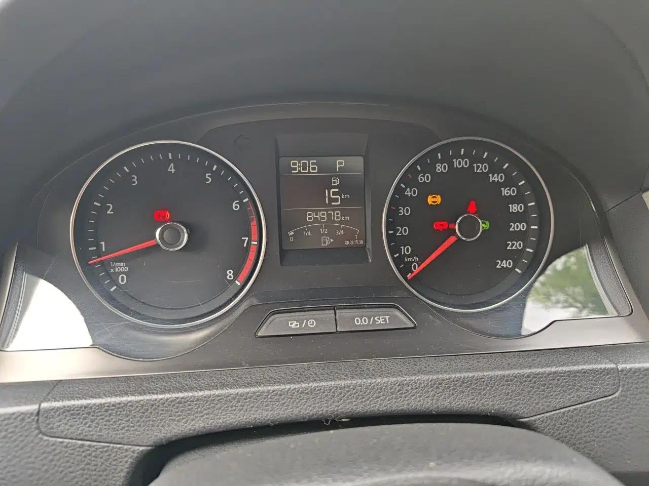 Volkswagen Santana 2015 Haval H6 1.6L Automatic Comfort Model — миниатюра 11