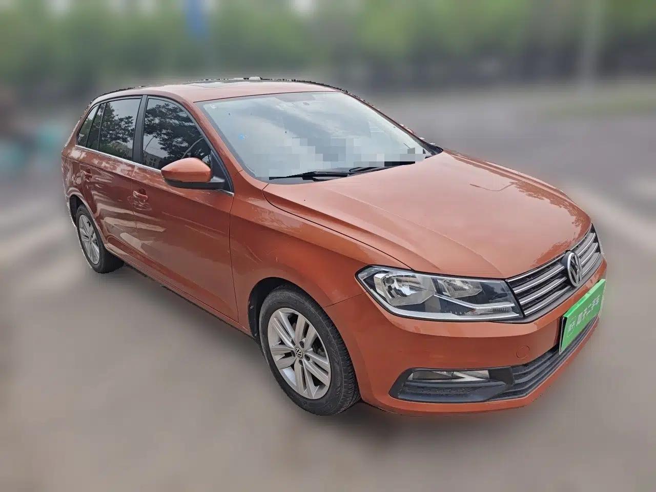 Volkswagen Santana 2015 Haval H6 1.6L Automatic Comfort Model — миниатюра 3