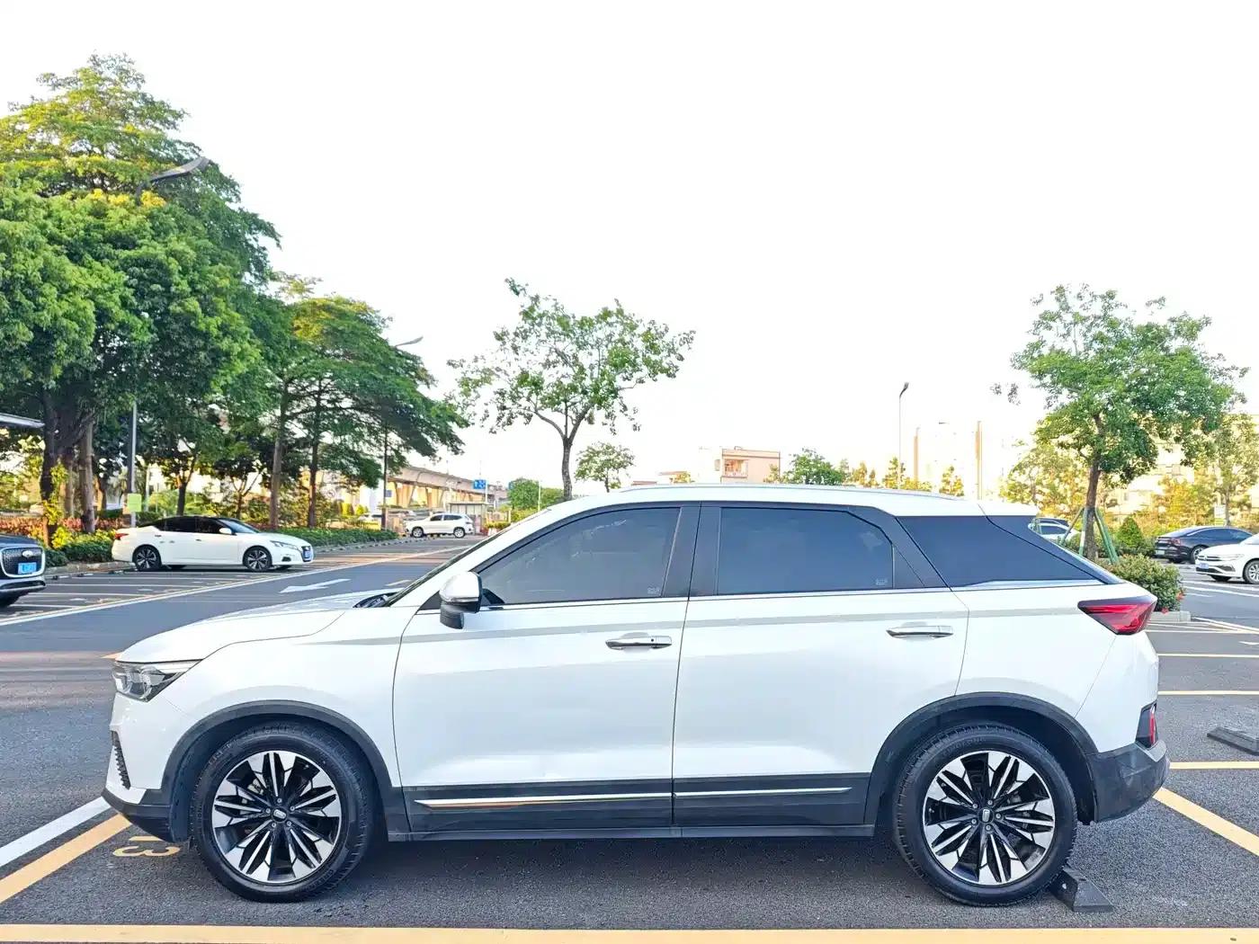 Bestune T77 2019 230 TID Automatic Premium Edition (National V Emission Standard) — миниатюра 3