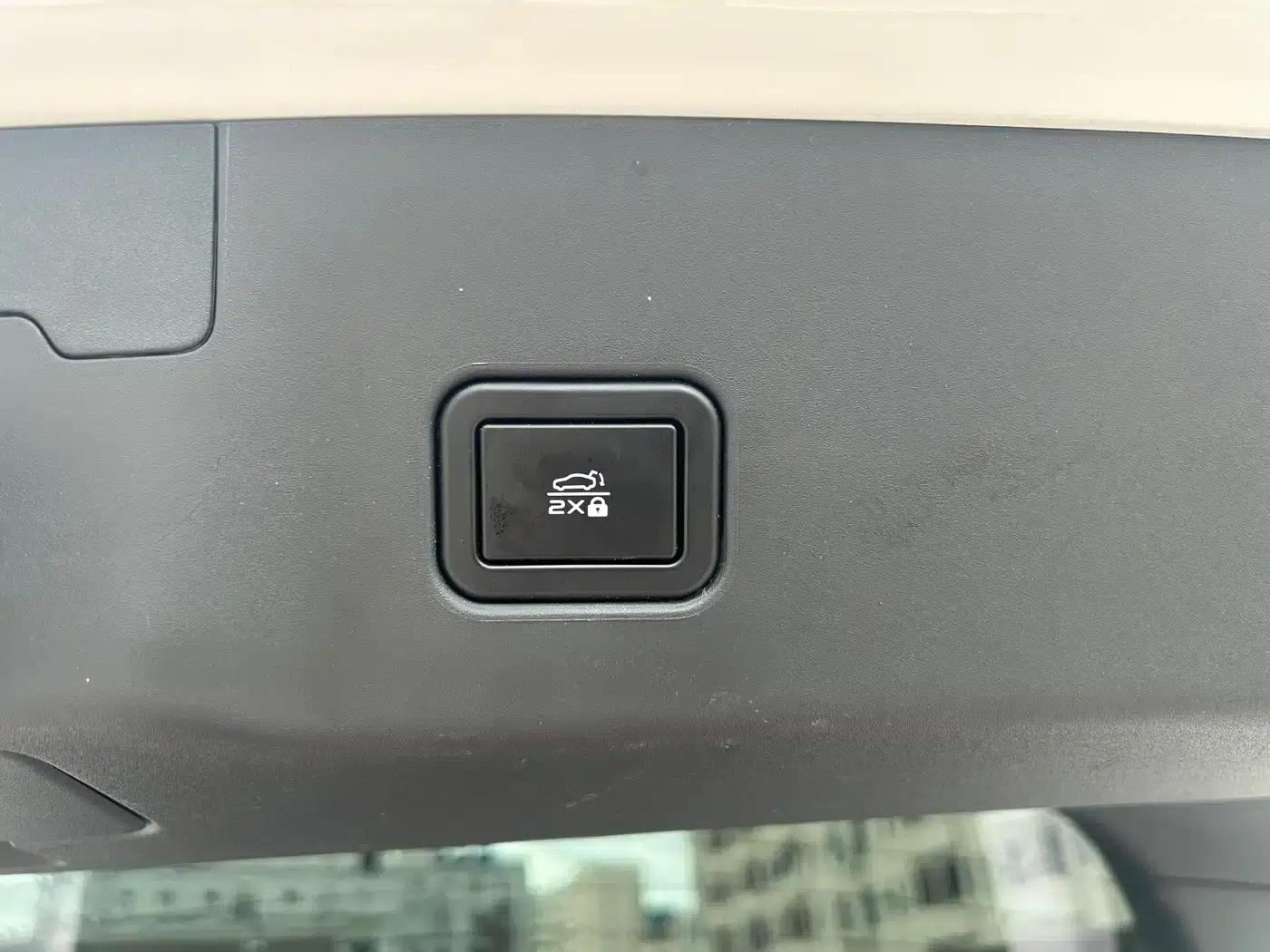 Changan UNI-V 2024 2.0T High-Performance Edition — миниатюра 15