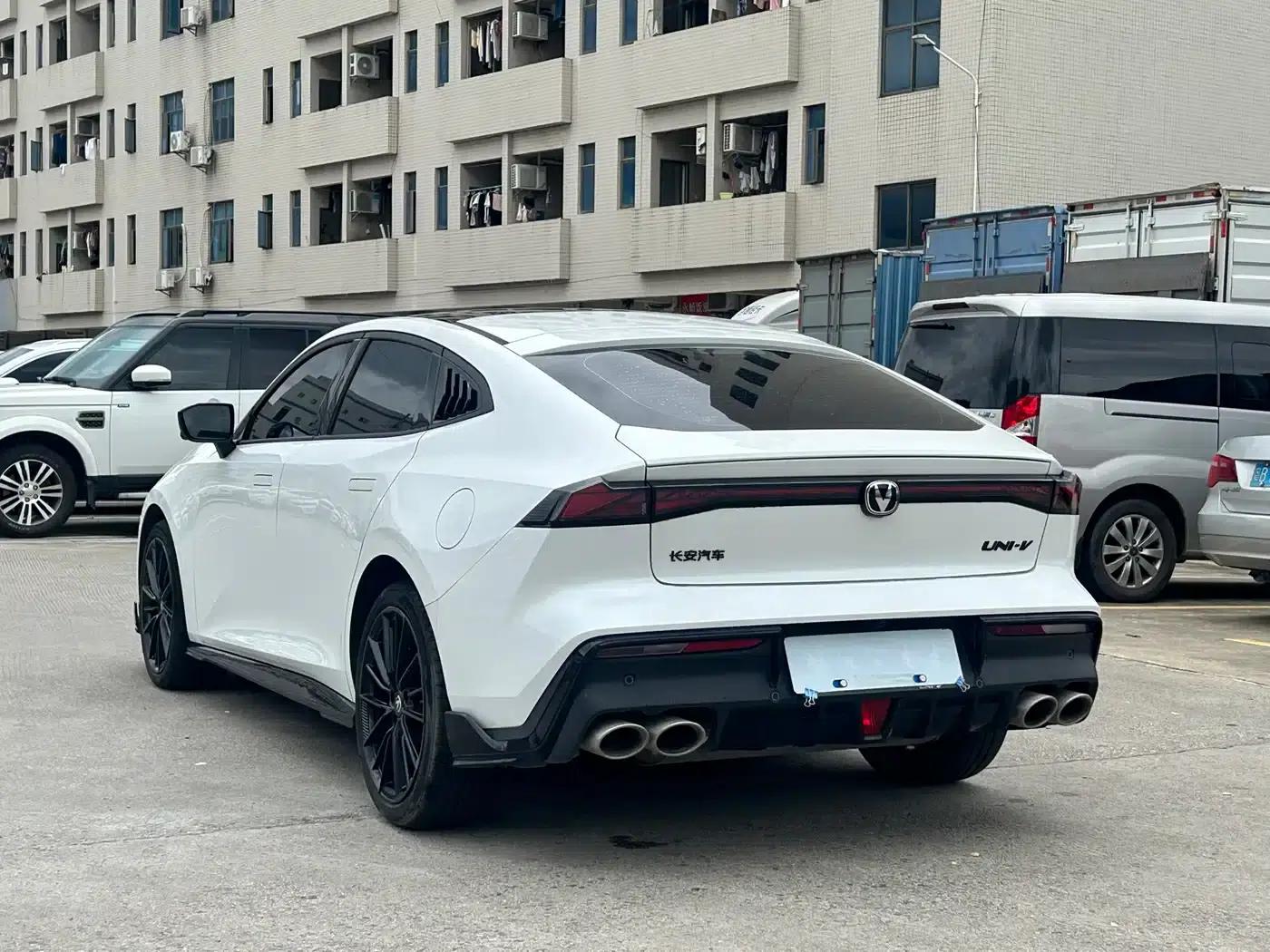 Changan UNI-V 2024 2.0T High-Performance Edition — миниатюра 19