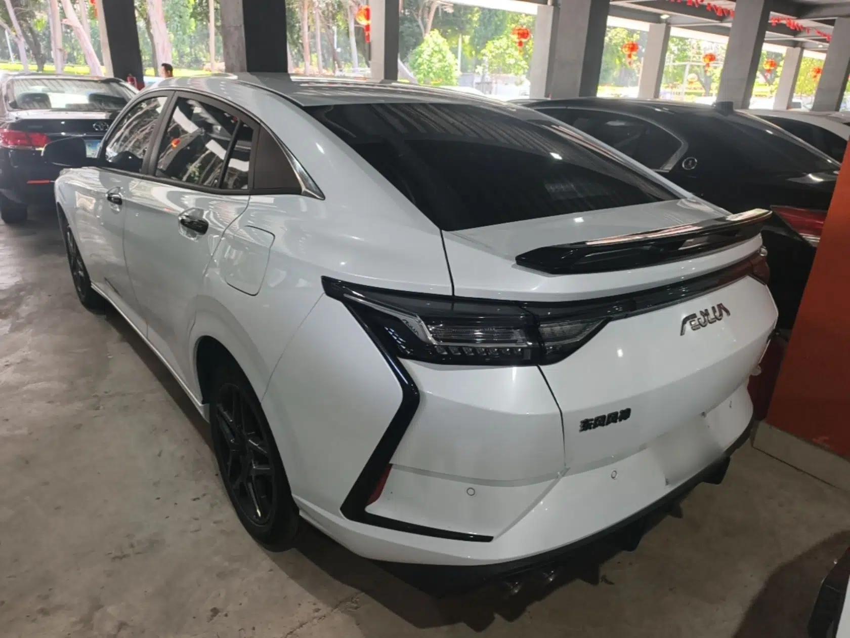 Dongfeng Aeolus Yixuan 2023 Mach Edition 1.5T Automatic Pursuit Rider Version — миниатюра 4