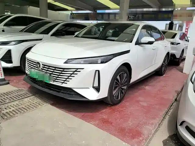 Changan Eado PHEV 2025 Smart Blue Whale 145KM Battleship Edition