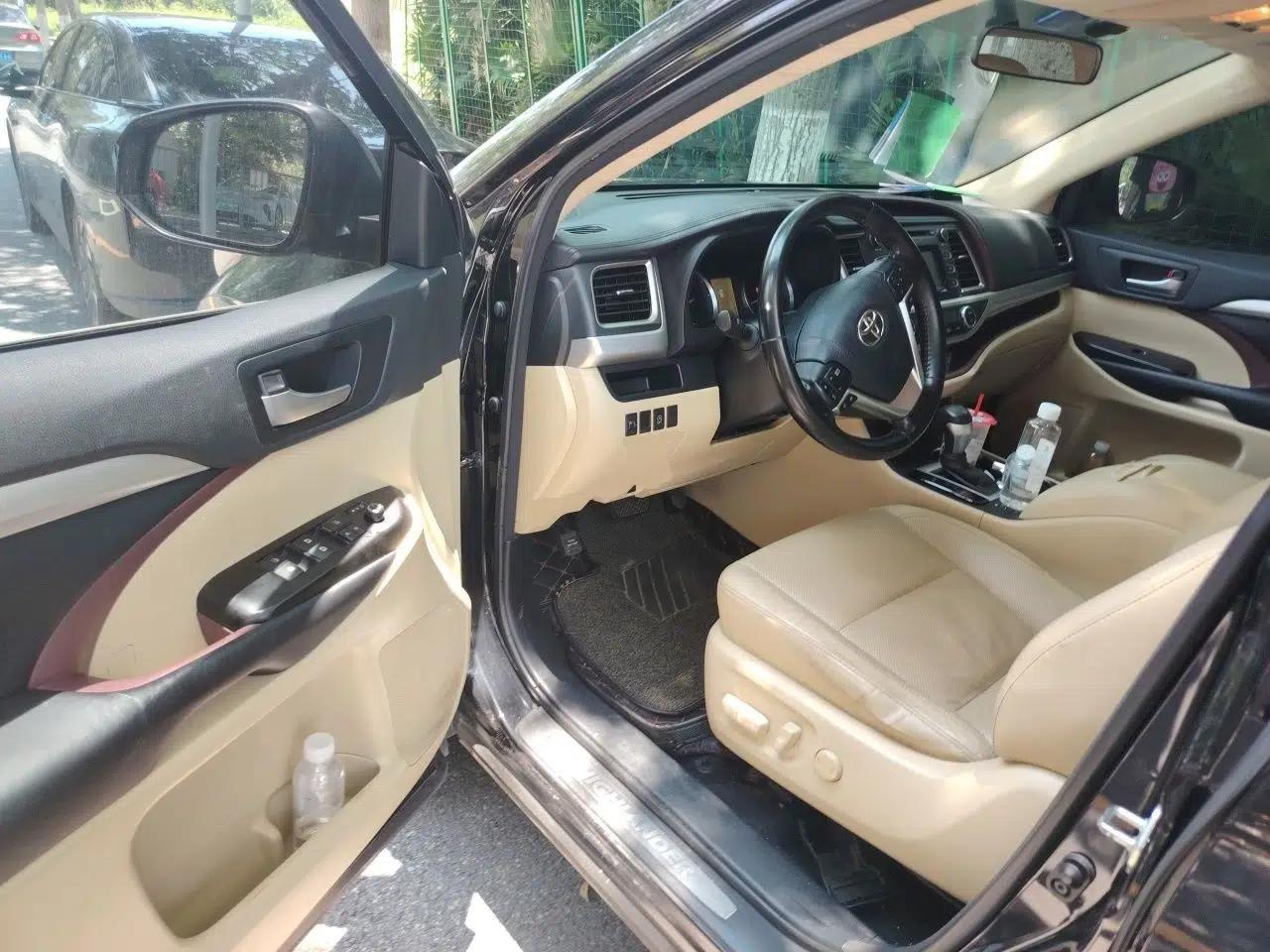 Toyota Highlander 2017 2.0T Four-Wheel Drive Luxury Edition 7 Seats — миниатюра 13