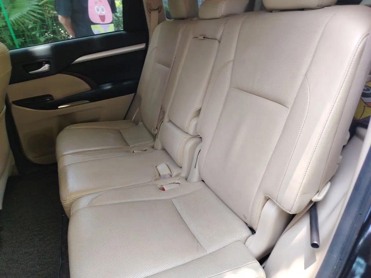 Toyota Highlander 2017 2.0T Four-Wheel Drive Luxury Edition 7 Seats — миниатюра 14