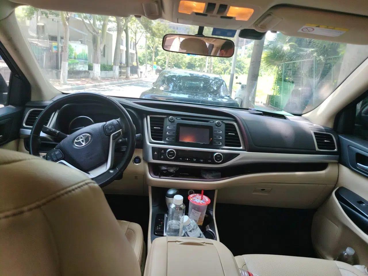 Toyota Highlander 2017 2.0T Four-Wheel Drive Luxury Edition 7 Seats — миниатюра 15