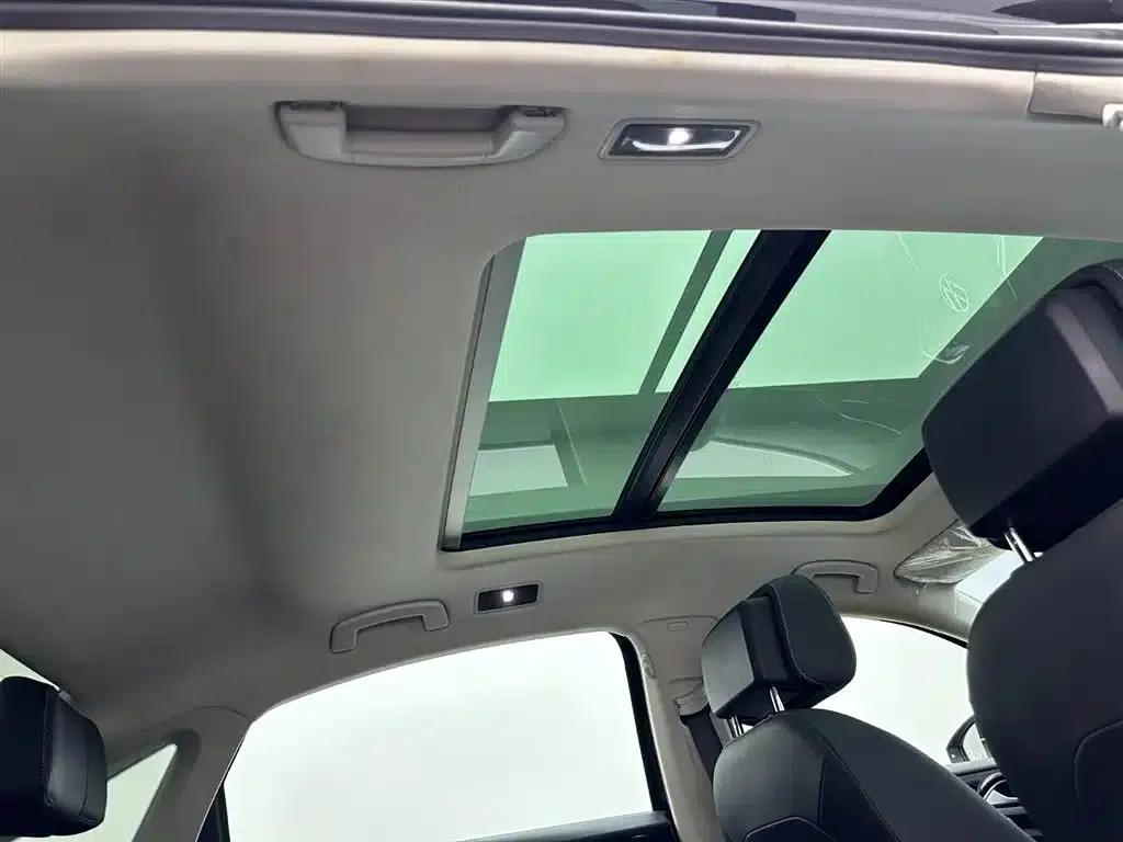 2024 Passat 330TSI Starry Sky Elite Edition — миниатюра 23