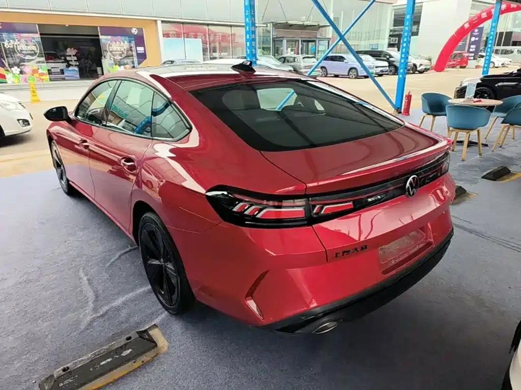 Lamando 2026 Model, Lamando L GTS 380TSI Lingfeng Millionth Anniversary Edition — миниатюра 5