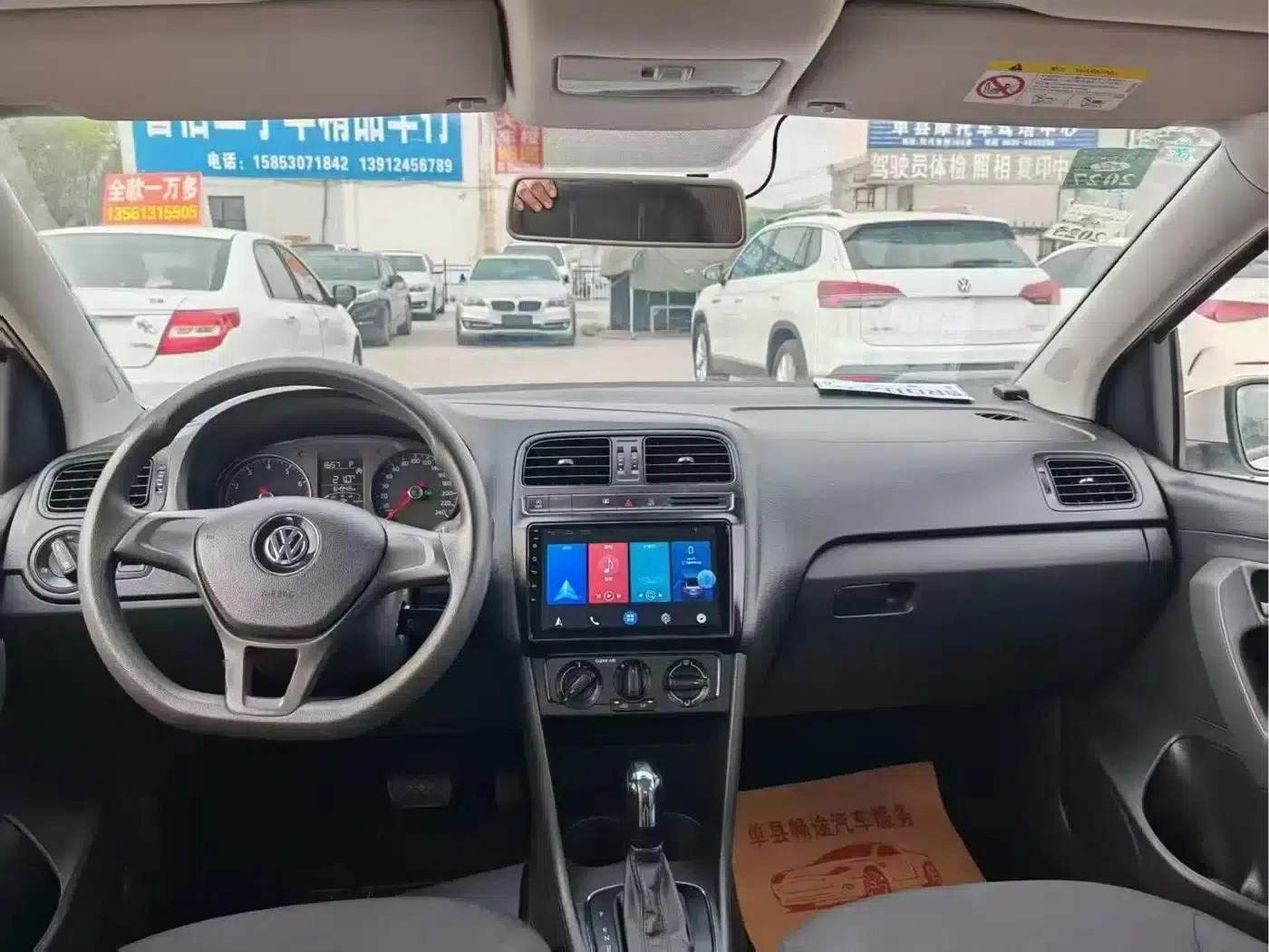 2018 Polo 1.5L Automatic Comfort Edition — миниатюра 4
