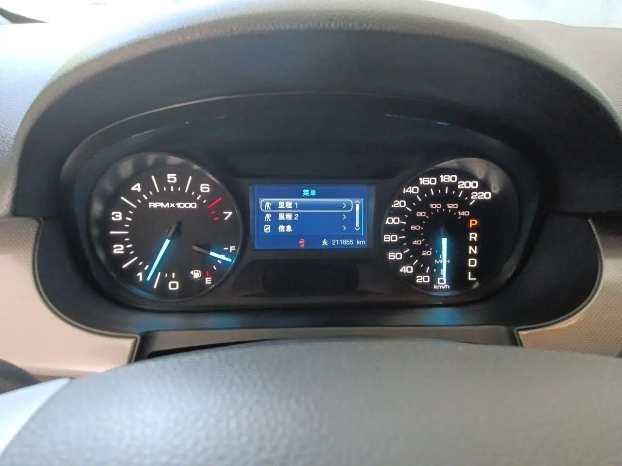 Ford Edge 2012 2.0T Elite Edition — миниатюра 11