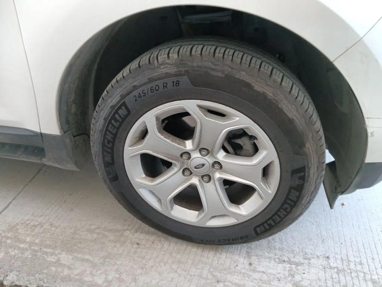 Ford Edge 2012 2.0T Elite Edition — миниатюра 8