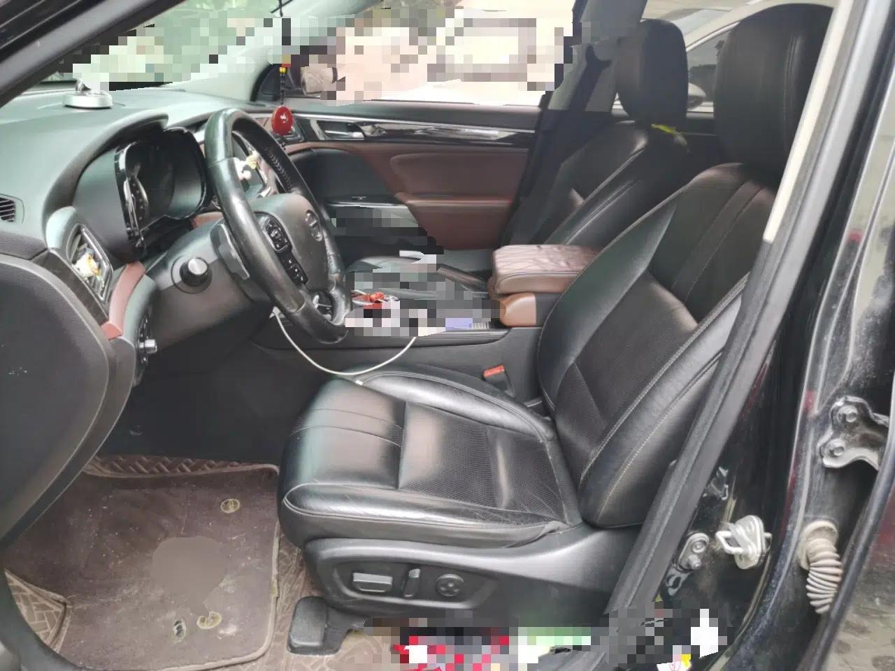 GAC Trumpchi GS8 2017 320T Two-Wheel Drive Luxury Smart Connectivity Version (7 Seats) — миниатюра 15