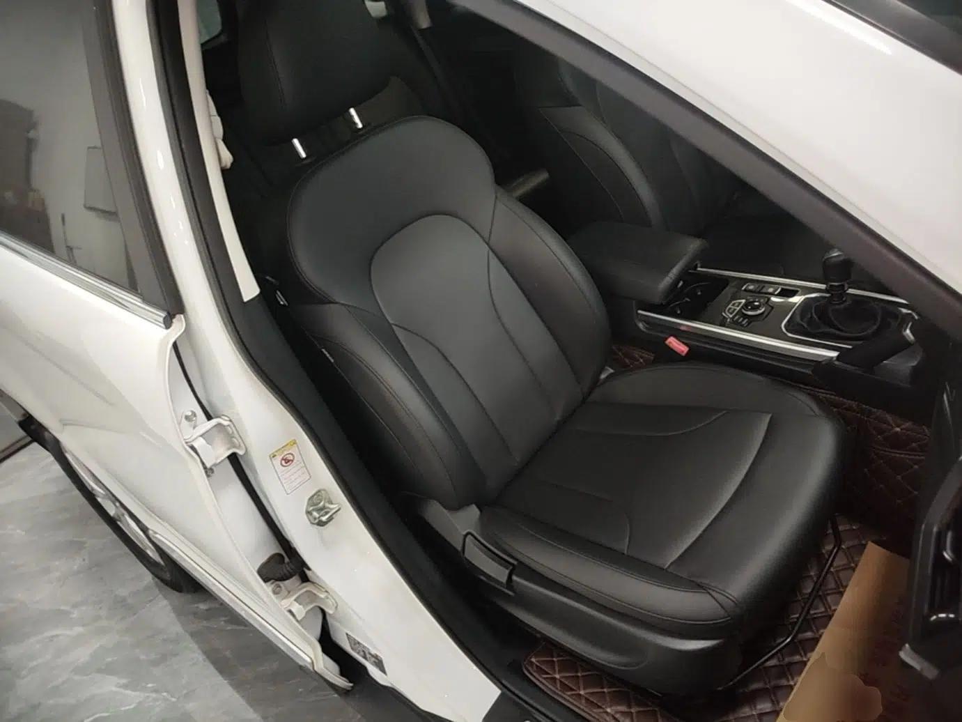 Haval H6 2018 Blue Label Sport Edition 1.5T Manual Two-Wheel Drive Elite Model — миниатюра 19