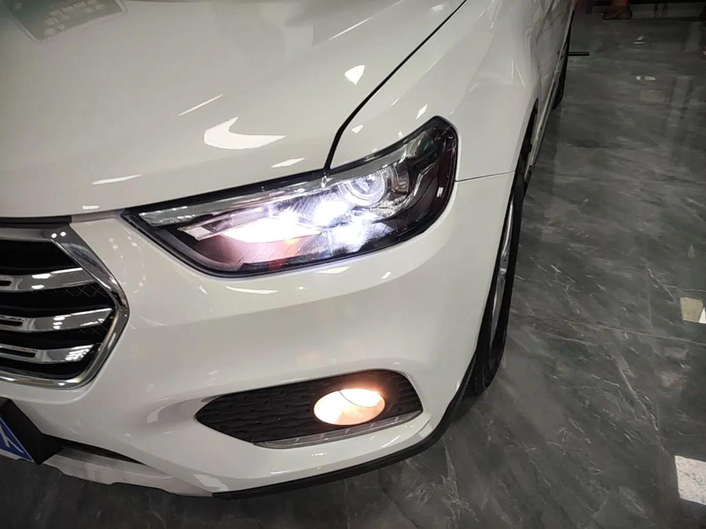 Haval H6 2018 Blue Label Sport Edition 1.5T Manual Two-Wheel Drive Elite Model — миниатюра 8