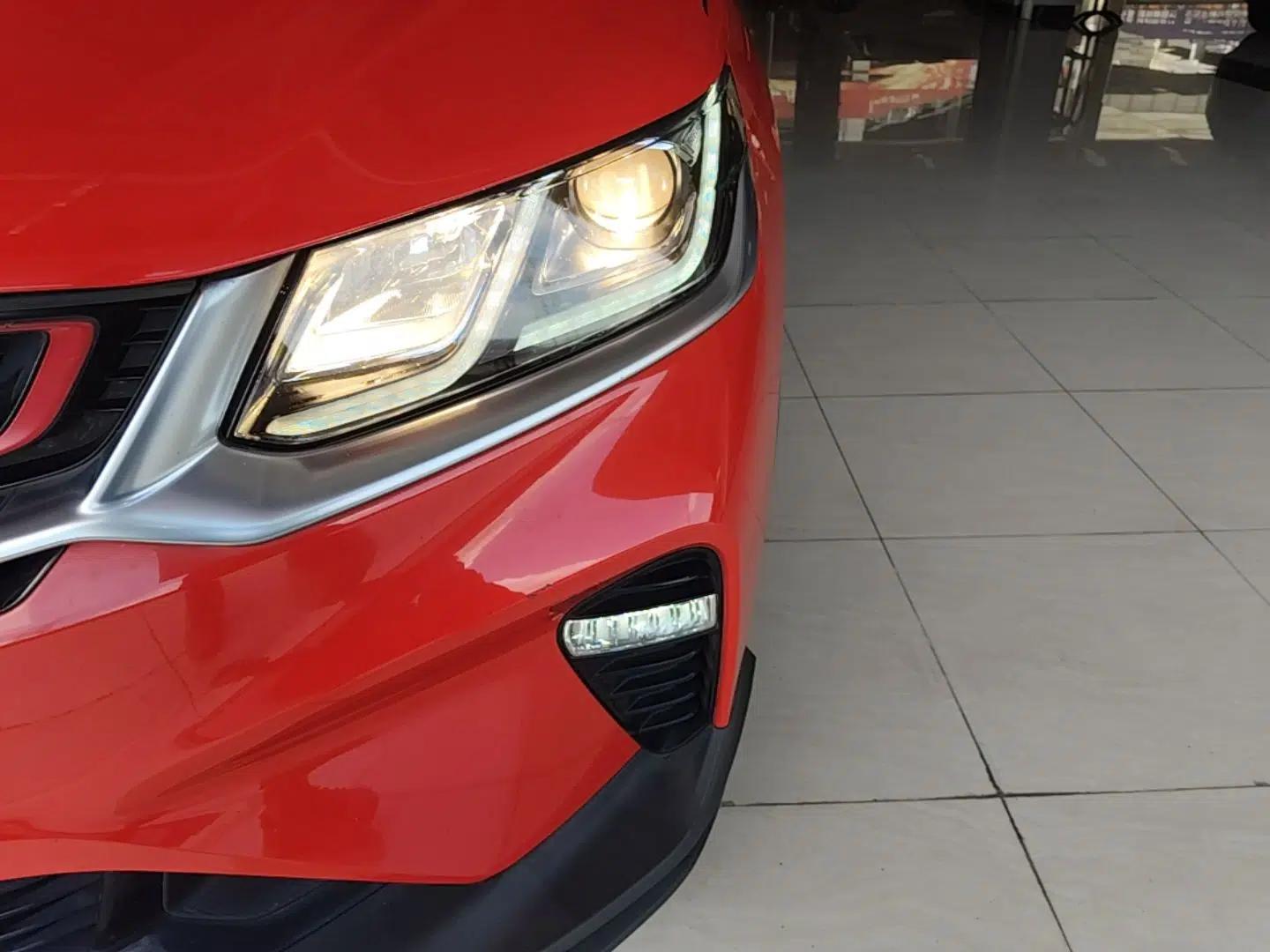 Geely Auto Coolray 2020 PRO 260T DCT Knight — миниатюра 8