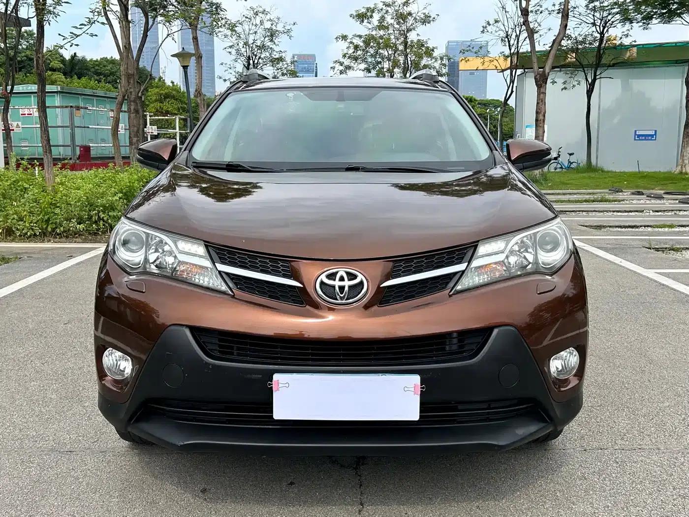 2015 RAV4 2.5L Automatic 4WD Elite Edition — миниатюра 2