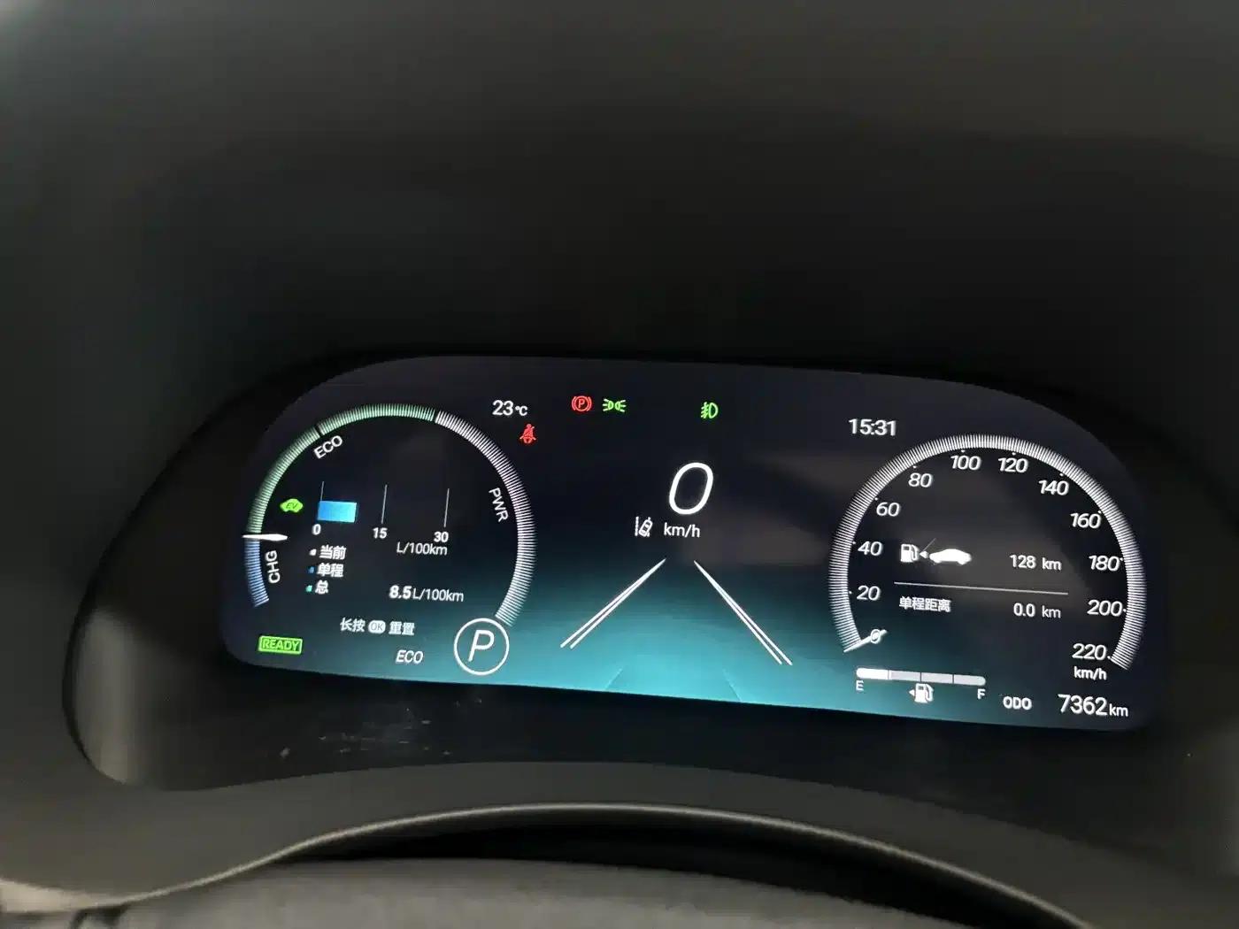 2024 Toyota Highlander 2.5L Intelligent Hybrid Dual-Motor AWD Premium Edition (7-seater) — миниатюра 15