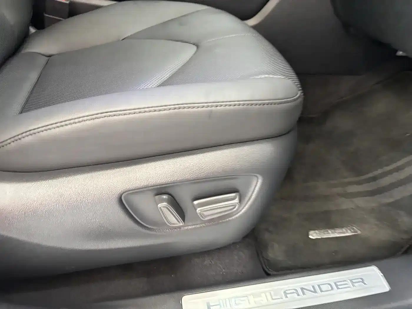 2024 Toyota Highlander 2.5L Intelligent Hybrid Dual-Motor AWD Premium Edition (7-seater) — миниатюра 27