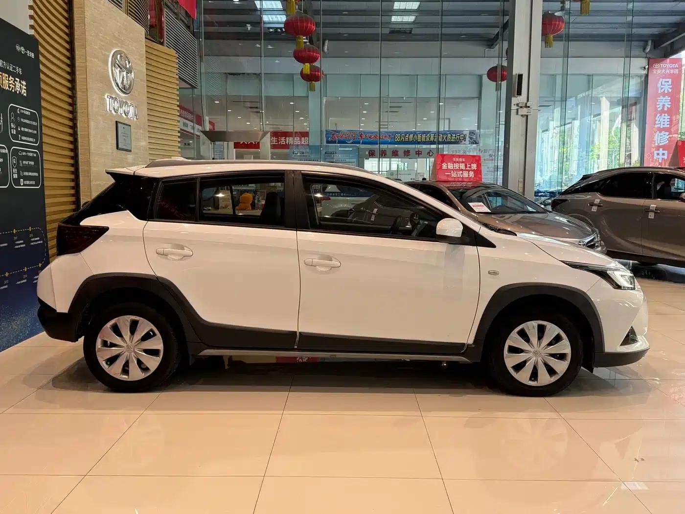 YARiS L Zhixuan 2020 1.5L CVT Leading Edition — миниатюра 5