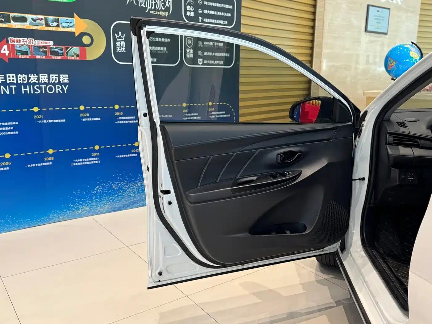 YARiS L Zhixuan 2020 1.5L CVT Leading Edition — миниатюра 7