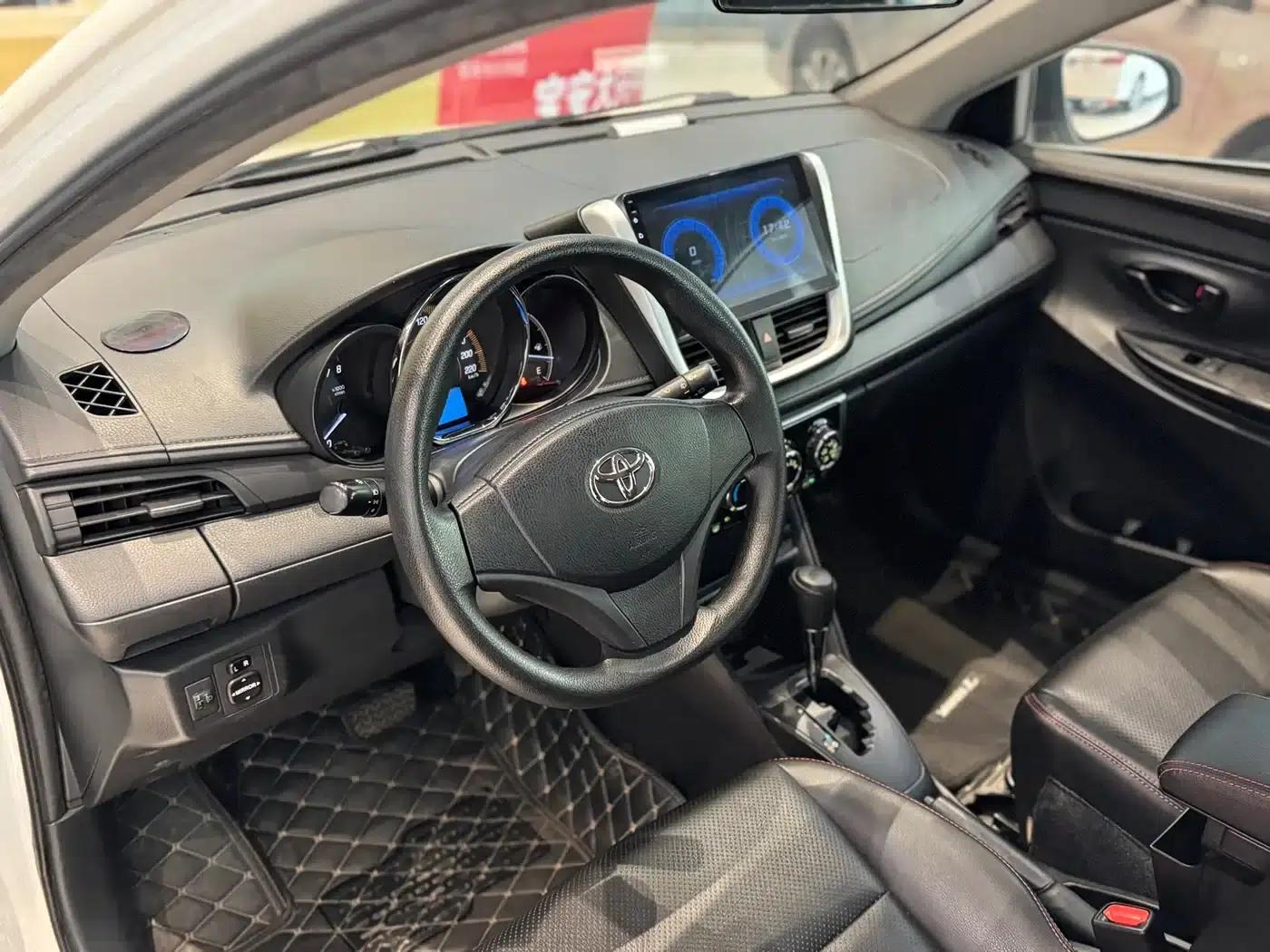 YARiS L Zhixuan 2020 1.5L CVT Leading Edition — миниатюра 8